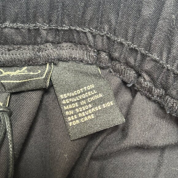 DG2 NWT Jacket with matching pants - Picture 4 of 9